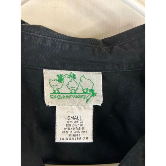 QVC Quaker Factory flannel shirt small S Hong Kong Cactus Peppers Buttons Black - Picture 3 of 8